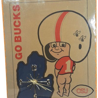 Vintage 1980 Ohio State Buckeyes vs Michigan Go Bucks Novelty Resin Wall Clock