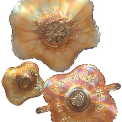 A Trio of Fenton and Dugan Marigold Carnival Glass Bowls including Kittens and Cosmos Patterns