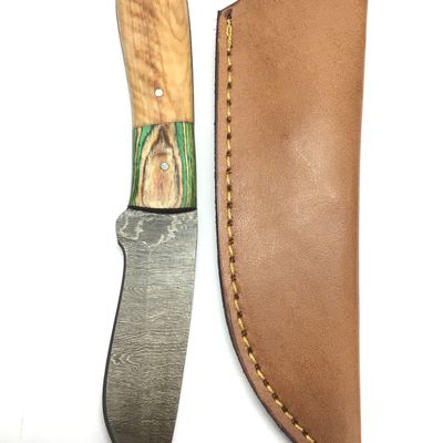 Damascus skinning knife