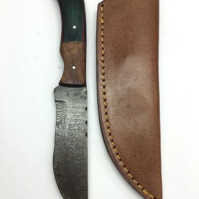 Damascus skinning knife