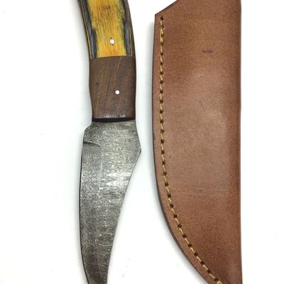 Damascus skinning knife