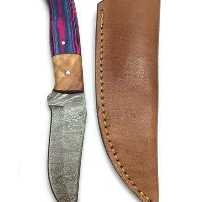 Damascus skinning knife