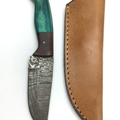 Damascus skinning knife