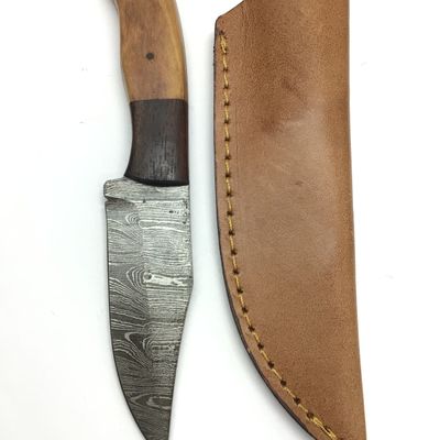 Damascus skinning knife