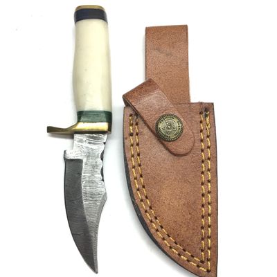 Damascus skinning knife