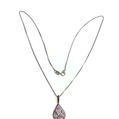 Artisan made necklace with pendant