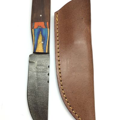 Damascus skinning knife