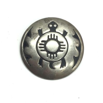 Artisan made pin/brooch