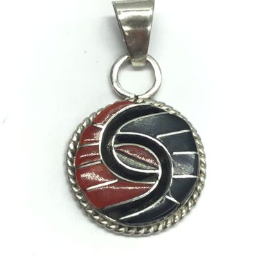 Zuni handmade pendant