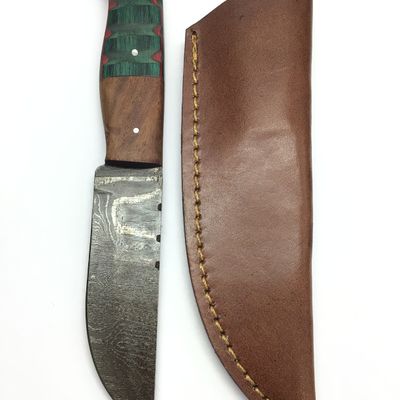 Damascus skinning knife