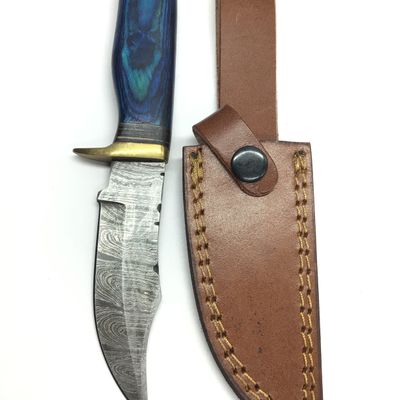 Damascus skinning knife