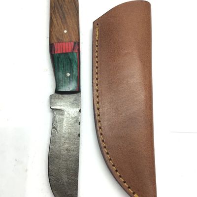 Damascus skinning knife