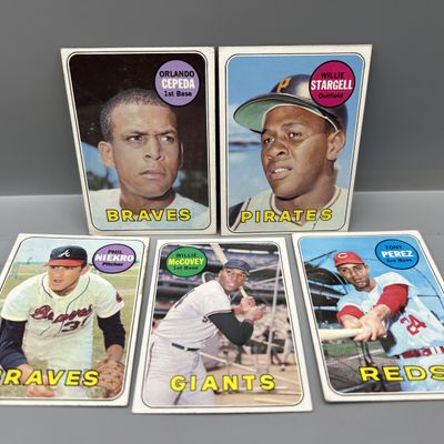 (5) 1969 Topps Baseball Star Player Cards - Willie Stargell, Willie McCovey, Tony Perez - Varying Conditions