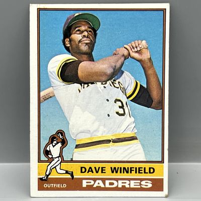 1976 Topps Dave Winfield #160
