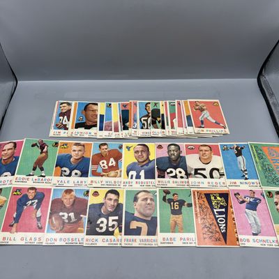 (45+) 1959 Topps Football Cards W/ Stars - Varying Conditions