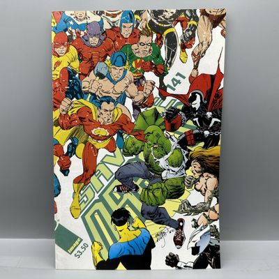 Image Comics Savage Dragon #141 (2008) - Character ensemble variant cover with Invincible and Spawn - Death of Solar Man
