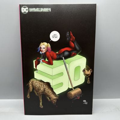 DC Comics Harley Quinn 30th Anniversary Special #1 (2022) - Frank Cho 1:10 Glow-in-the-Dark Retailer Incentive Variant