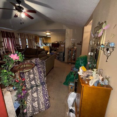 Sale Photo Thumbnail #36