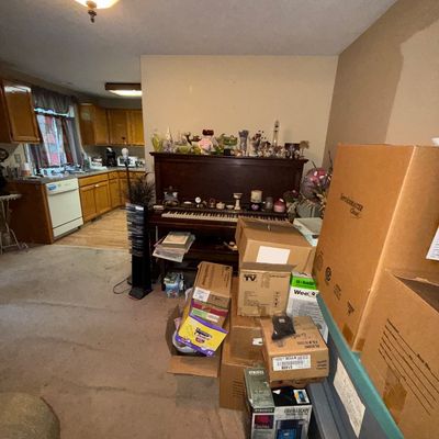 Sale Photo Thumbnail #41