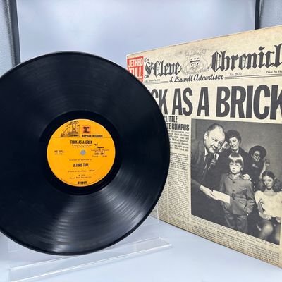 1972 Reprise Records Jethro Tull Thick As A Brick Vinyl Album - MS 2072