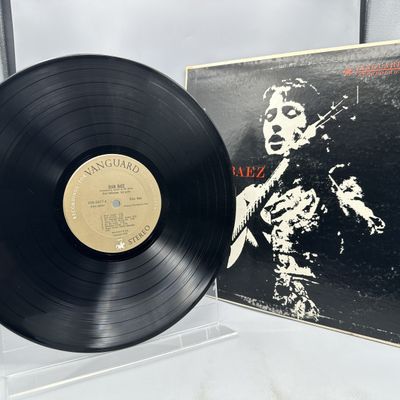 Vanguard Records Joan Baez Joan Baez Vinyl Album LP (1960) VSD-2077 - Gold Stereolab label variant