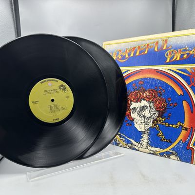 Warner Bros. Records Grateful Dead Grateful Dead 2-LP Vinyl Album (1971) 2WS 1935 - Includes original skull-and-roses sticker and...