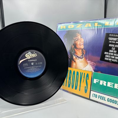 1992 Epic Records Rozalla Everybody's Free (To Feel Good) Single Vinyl Record - 49 74444