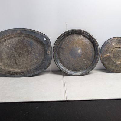 Sale Photo Thumbnail #280: (3) Vintage Silver Plated Serving Trays Including Oneida Tudor Plate, Wm. Rogers, and Hallmark
