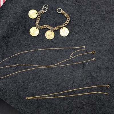 An Assortment of Damaged 1/20 12K Gold Filled Chains and a Coin Bracelet (no clasp) Featuring (4) Canadian Cents