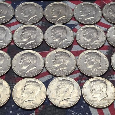 (9) 1972-D, (10) 1972-P, and (1) 1982-D Kennedy Half Dollars