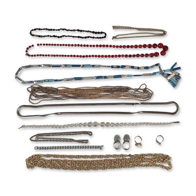 16pc Assorted Collection of Vintage Jewelry