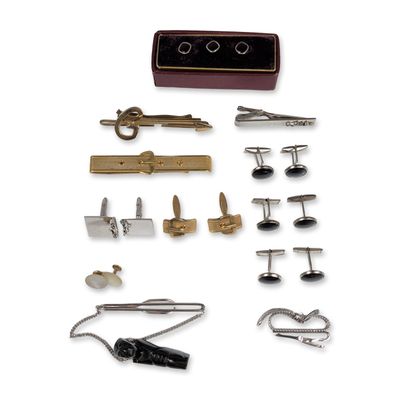 22pc Collection of Vintage Money Clips, Cufflinks and Necklace