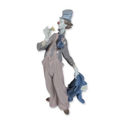 Sale Photo Thumbnail #267: Lladro A Mile of Style Porcelain Clown Figurine 6507