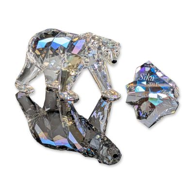 Sale Photo Thumbnail #41: Swarovski SCS Crystal 2011 Annual Edition Figurine, Siku Polar Bear with Iceberg Plaque