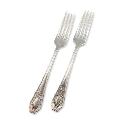 Sale Photo Thumbnail #146: Pair of Wallace Sterling Silver Forks