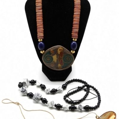Sale Photo Thumbnail #213: (3) Stone Style Necklaces