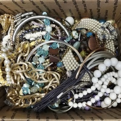 Sale Photo Thumbnail #345: Mystery Flat Rate Box
