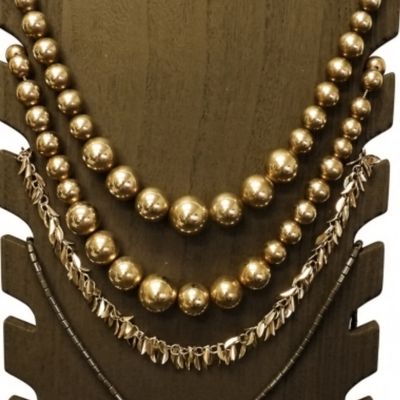 Sale Photo Thumbnail #240: Vintage Gold-Tone Jewelry Lot