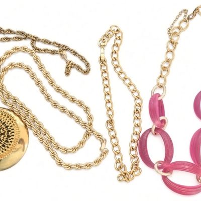Sale Photo Thumbnail #92: Statement Necklace Collection