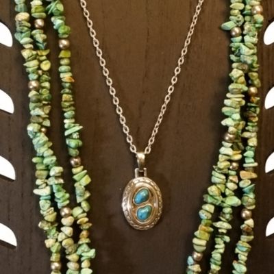 Sale Photo Thumbnail #229: Southwestern Turquoise Tone Jewelry Set