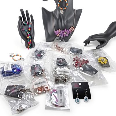 Sale Photo Thumbnail #126: Paparazzi Costume Jewelry Lot, 13 Pieces Mixed
