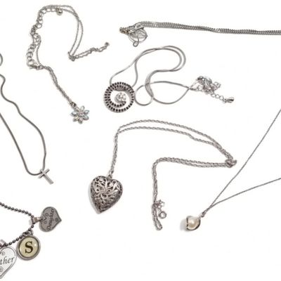 Sale Photo Thumbnail #19: Lot of 7 Silver-Tone Necklaces