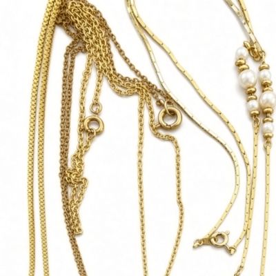 Sale Photo Thumbnail #46: Vintage Gold Tone Necklace Lot