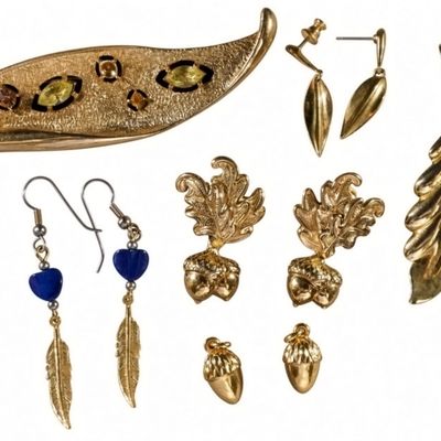Sale Photo Thumbnail #300: Vintage Autumnal Costume Jewelry Lot 6-Piece