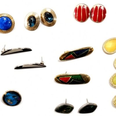 Sale Photo Thumbnail #181: Vintage Gold-Tone Earring Lot, 10 Pieces Mixed