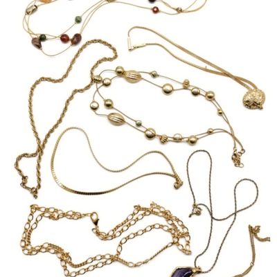 Sale Photo Thumbnail #146: (10) Fashion Danity Necklaces