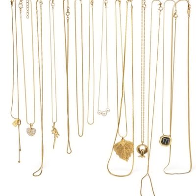 Sale Photo Thumbnail #62: Vintage Estate Gold Tone Necklace Lot - 13pc