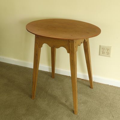 Sale Photo Thumbnail #88: American Queen Anne Style Painted Tavern Table