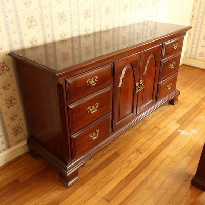 Sale Photo Thumbnail #110: Pennsylvania House Solid Cherry Queen Anne Style Triple Dresser