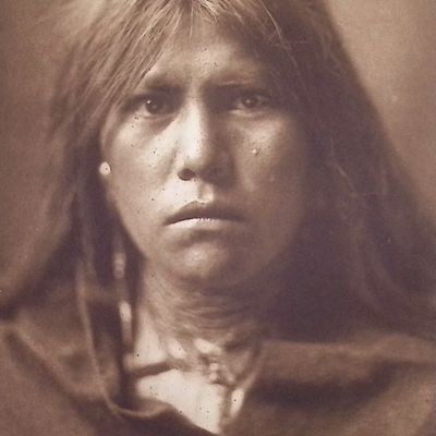 Sale Photo Thumbnail #73: Edward Curtis - Tenokai - Apache
